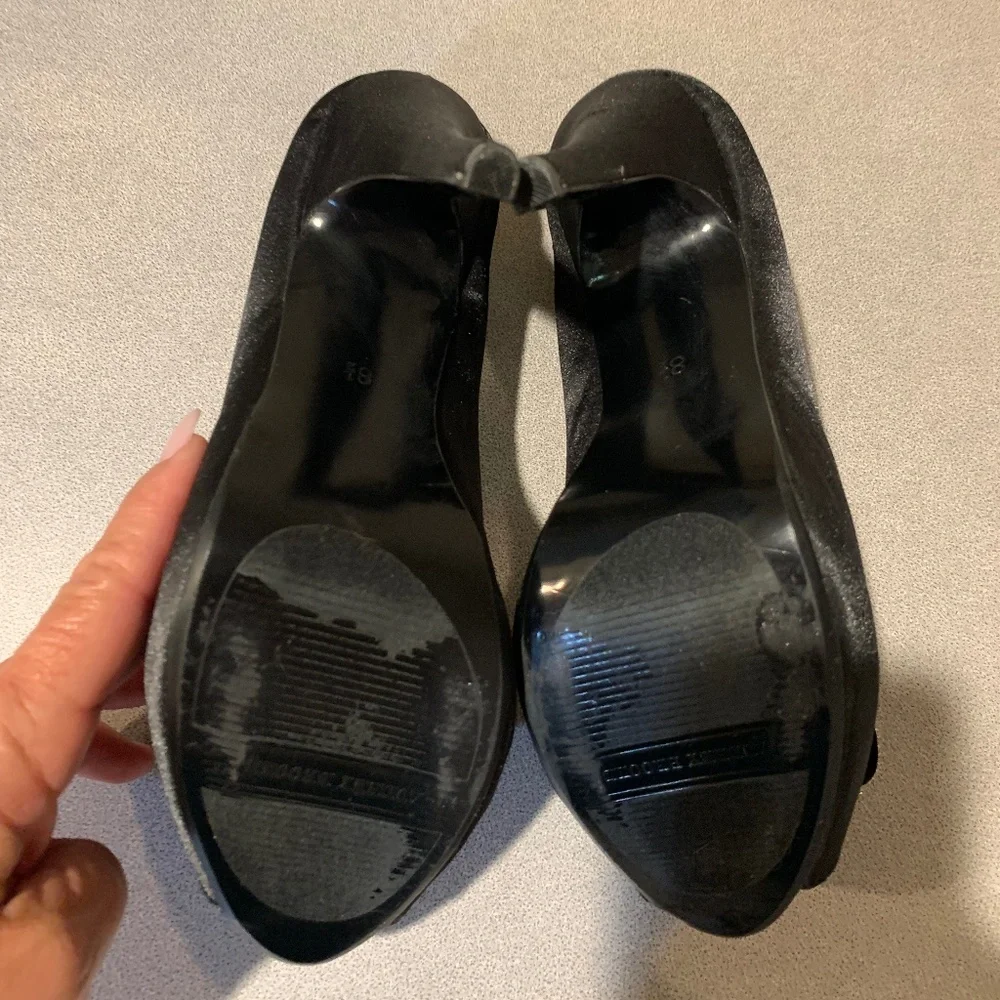 Audrey Brooke Black Embellished Satin Platform Pumps sz 8.5